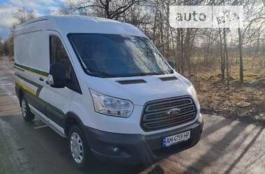 Грузовой фургон Ford Transit 2017 в 