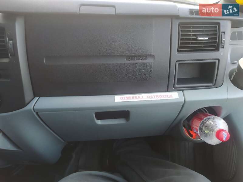 Микроавтобус Ford Transit 2010 в Киеве фото 4 Микроавтобус Ford Transit 2010 в Киеве