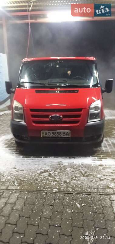 Микроавтобус Ford Transit 2007 в 