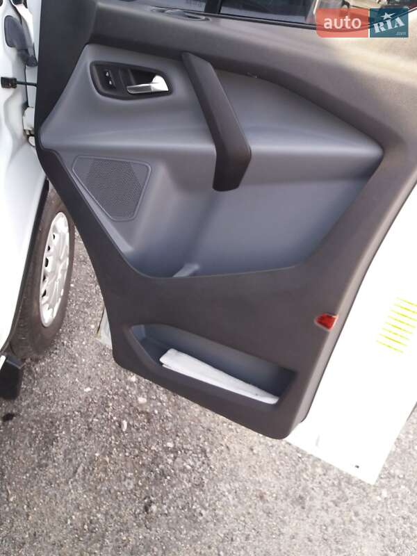Грузопассажирский фургон Ford Transit 2014 в Запорожье