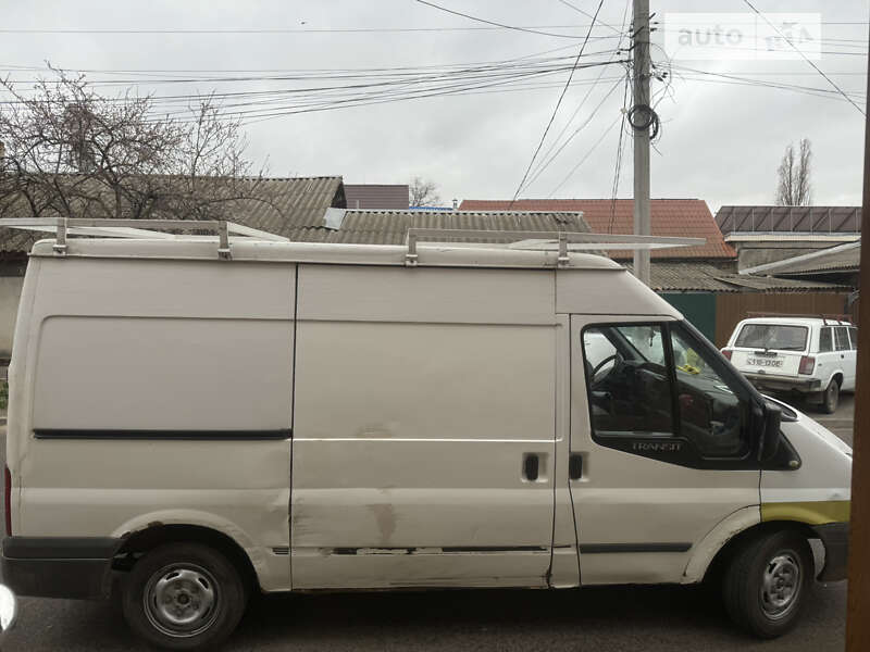 Грузовой фургон Ford Transit 2006 в Измаиле фото 6 Грузовой фургон Ford Transit 2006 в Измаиле
