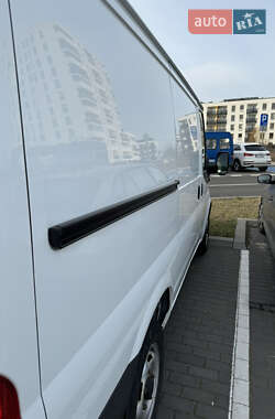 Грузовой фургон Ford Transit 2013 в Львове