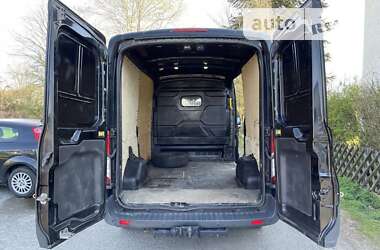 Грузовой фургон Ford Transit 2016 в Ивано-Франковске