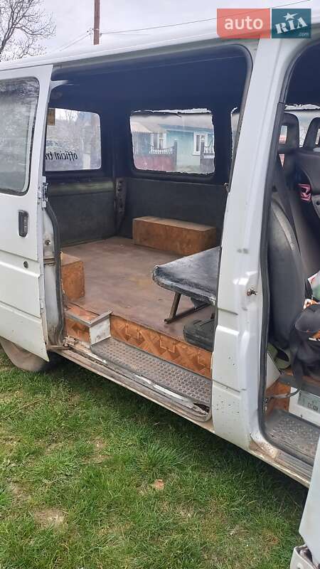 Микроавтобус Ford Transit 1990 в Сокирянах