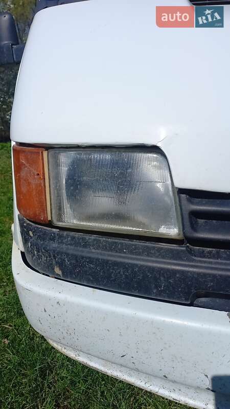 Мікроавтобус Ford Transit 1990 в Сокирянах