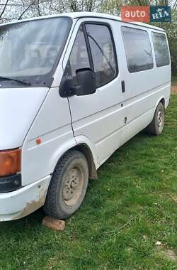 Микроавтобус Ford Transit 1990 в Сокирянах