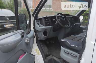 Вантажний фургон Ford Transit 2011 в Охтирці