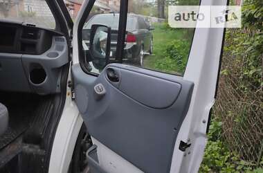 Вантажний фургон Ford Transit 2011 в Охтирці