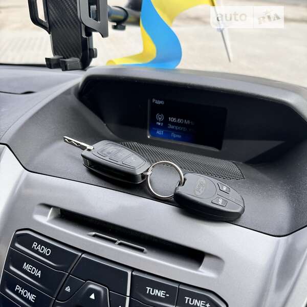 Грузовой фургон Ford Transit 2016 в Тернополе