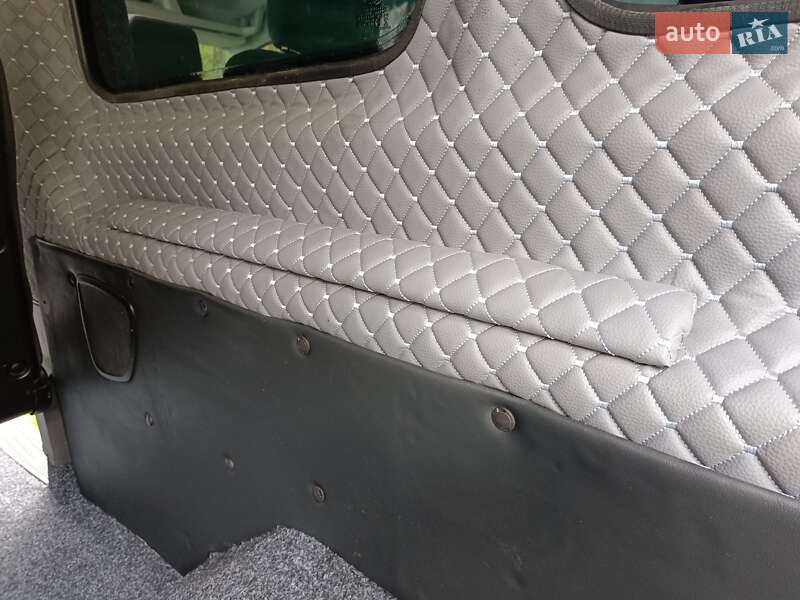 Мікроавтобус Ford Transit 2015 в Ратному