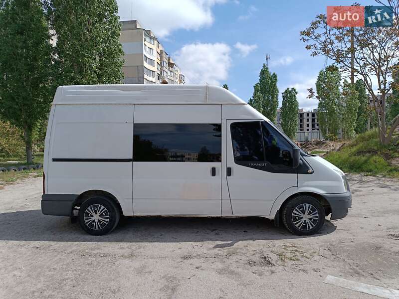 Вантажопасажирський фургон Ford Transit 2009 в Миколаєві
