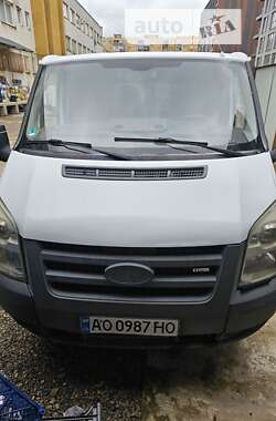 Грузовой фургон Ford Transit 2006 в Ужгороде