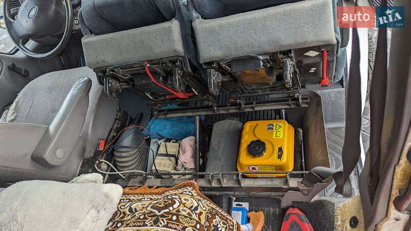 Мікроавтобус Ford Transit 2002 в Чернівцях