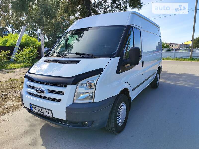 Грузовой фургон Ford Transit 2012 в Сарнах