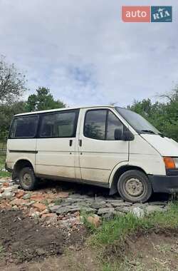 Автобус Ford Transit 1988 в 