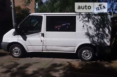 Грузовой фургон Ford Transit 2007 в 