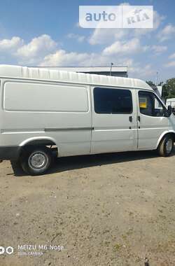 Вантажопасажирський фургон Ford Transit 2000 в Ужгороді