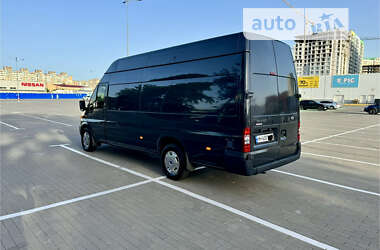 Вантажний фургон Ford Transit 2011 в Одесі