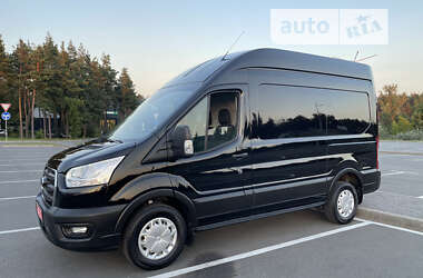 Вантажний фургон Ford Transit 2019 в Ірпені