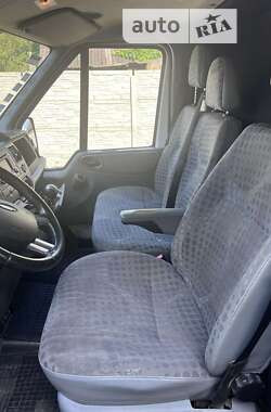 Вантажний фургон Ford Transit 2012 в Смілі