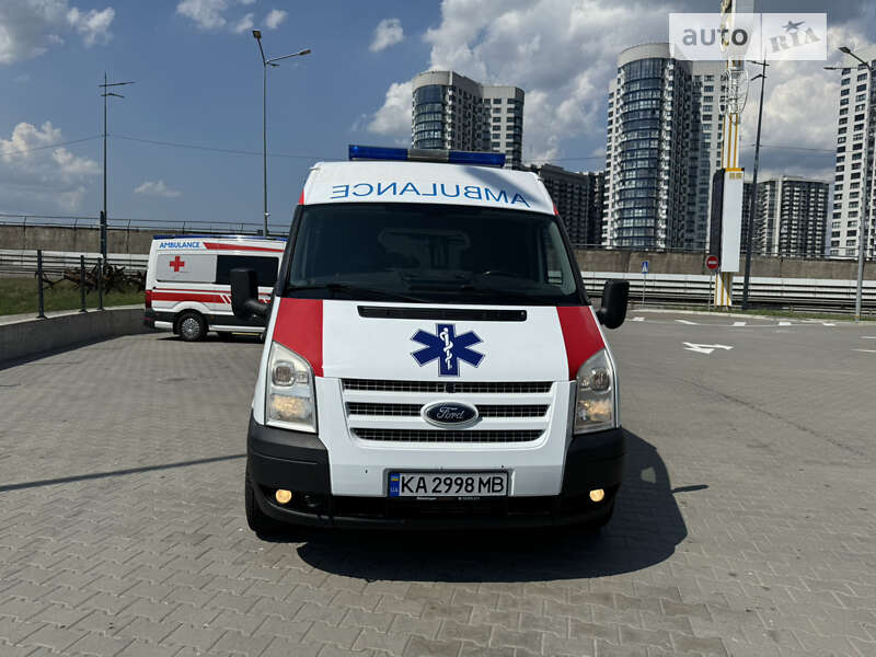 Автомобиль скорой помощи Ford Transit 2012 в Киеве фото 4 Автомобиль скорой помощи Ford Transit 2012 в Киеве