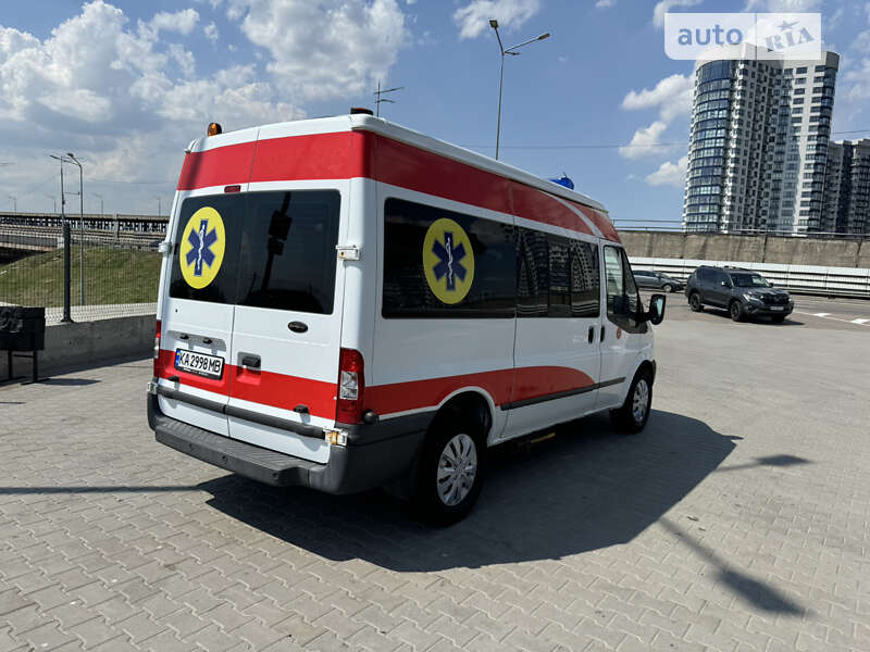 Автомобиль скорой помощи Ford Transit 2012 в Киеве фото 11 Автомобиль скорой помощи Ford Transit 2012 в Киеве