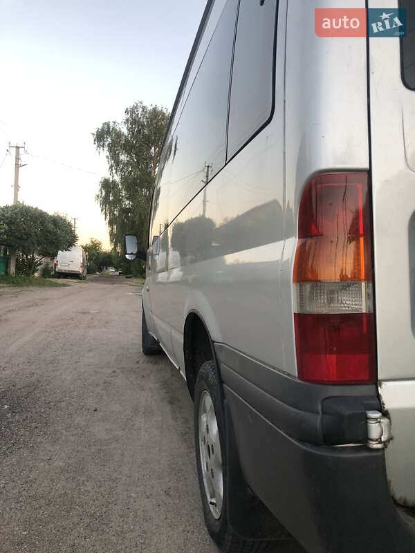 Микроавтобус Ford Transit 2002 в Александрие