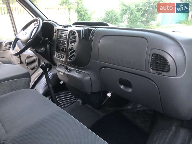 Микроавтобус Ford Transit 2002 в Александрие