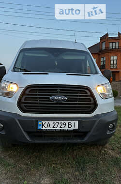 Грузовой фургон Ford Transit 2015 в 