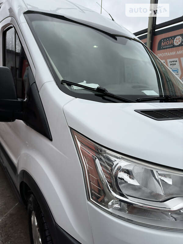 Грузовой фургон Ford Transit 2014 в Киеве фото 9 Грузовой фургон Ford Transit 2014 в Киеве