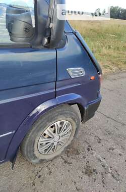 Грузовой фургон Ford Transit 1996 в 