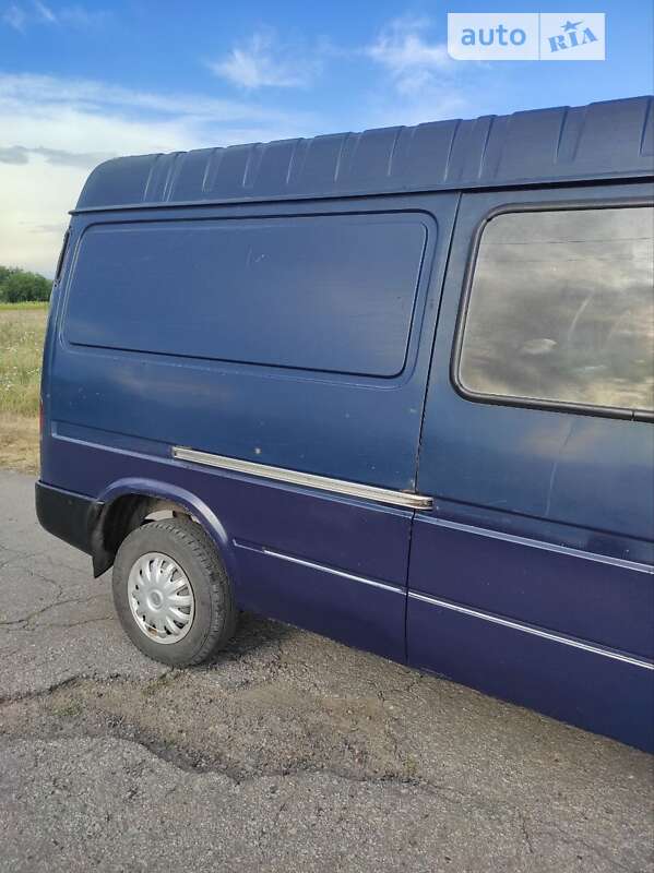 Вантажний фургон Ford Transit 1996 в Гадячі