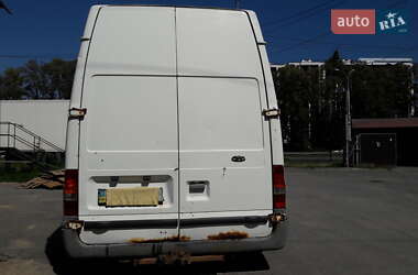 Грузовой фургон Ford Transit 2002 в 