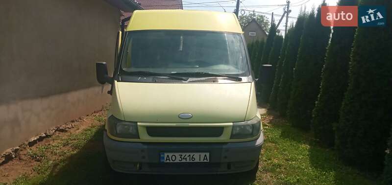 Мікроавтобус Ford Transit 2002 в Ізі