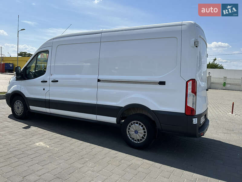 Ford Transit 2017