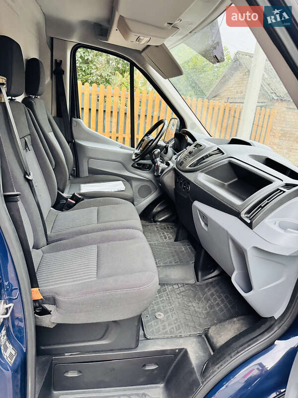 Грузовой фургон Ford Transit 2018 в Виннице