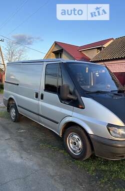 Грузовой фургон Ford Transit 2003 в 
