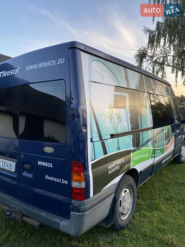 Микроавтобус Ford Transit 2006 в Заречном