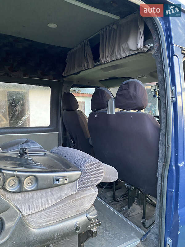 Микроавтобус Ford Transit 2006 в Заречном