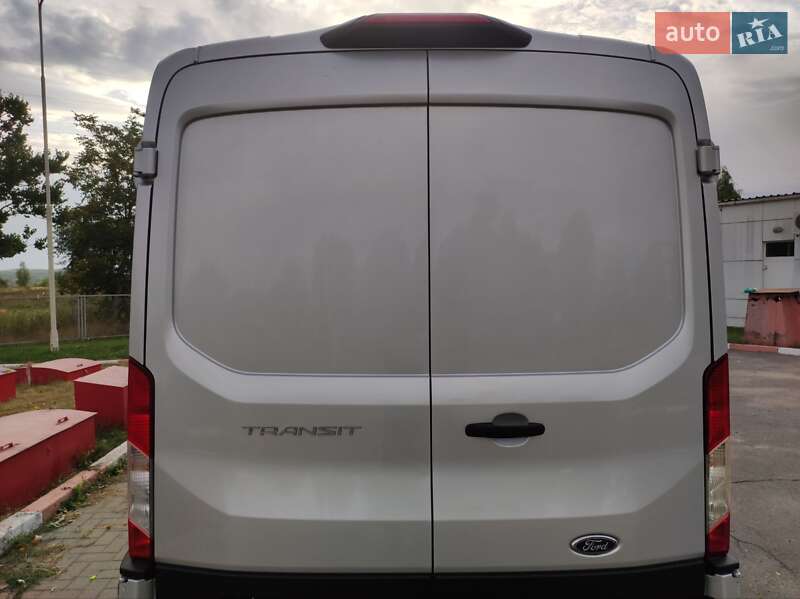 Вантажний фургон Ford Transit 2019 в Вінниці