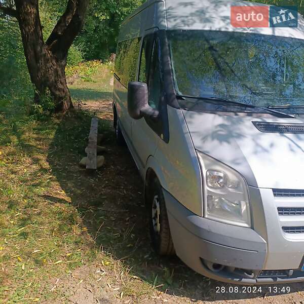 Микроавтобус Ford Transit 2011 в Львове
