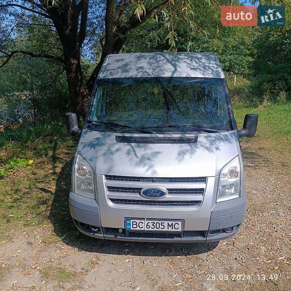 Микроавтобус Ford Transit 2011 в Львове