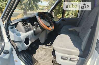 Грузопассажирский фургон Ford Transit 2007 в Виннице