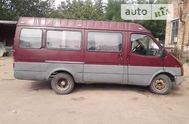 Грузопассажирский фургон Ford Transit 1989 в Ружине