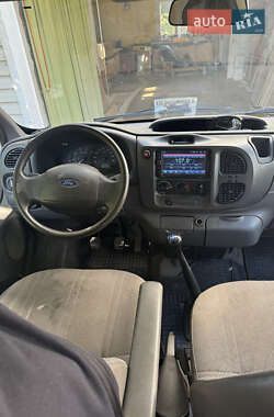 Вантажний фургон Ford Transit 2004 в 