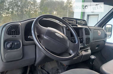 Вантажний фургон Ford Transit 2005 в Полтаві