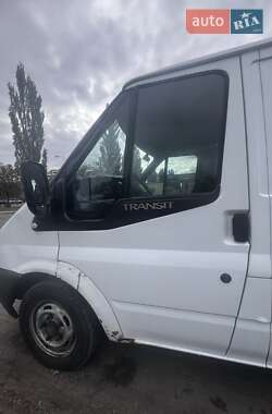 Грузовой фургон Ford Transit 2007 в Ирпене