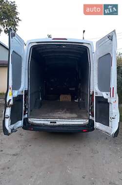 Вантажний фургон Ford Transit 2014 в Одесі