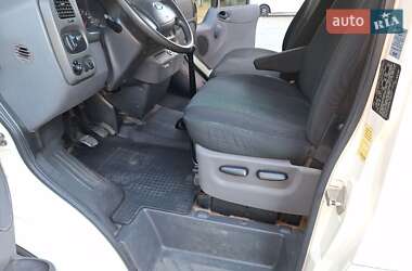 Вантажний фургон Ford Transit 2005 в 
