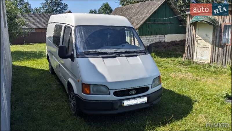 Мікроавтобус Ford Transit 1998 в Дубровиці